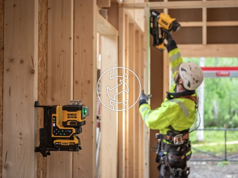 Kép: 18V 3360 TAVIRANYITASU ZOLD LEZER.webp