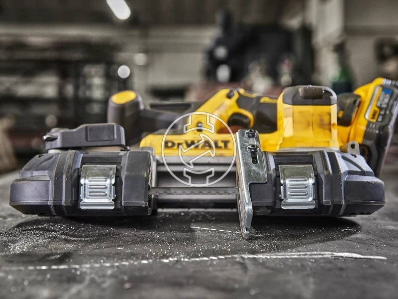 Kép: 18V XR KOZEPES SZALAGFURESZ.webp