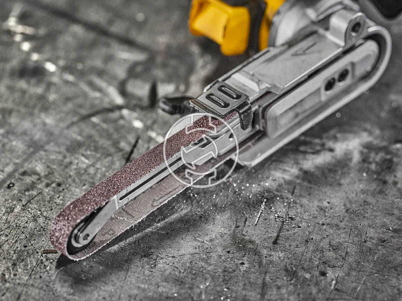 Kép: 18V XR SZALAGCSISZOLO KLT.webp