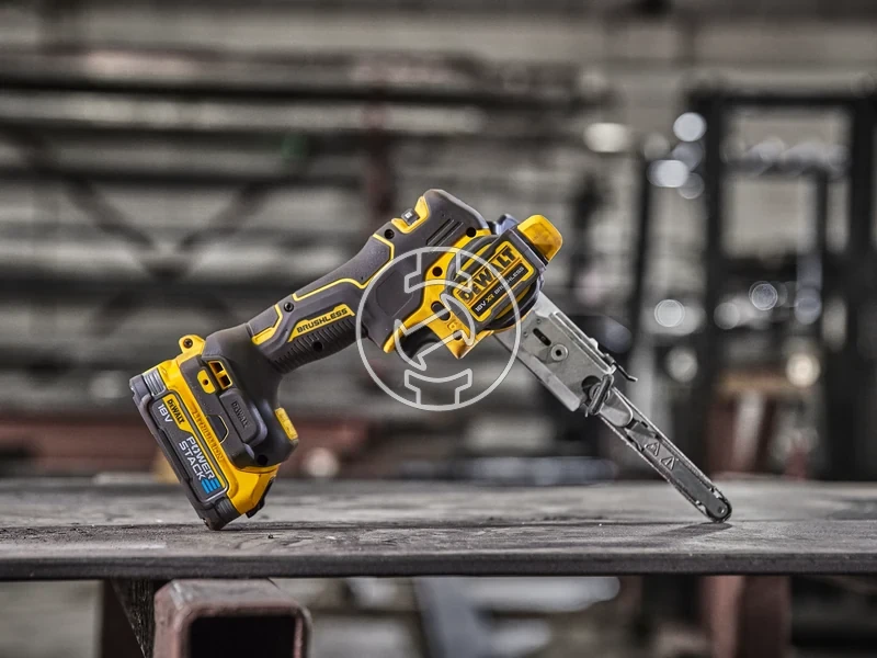 Kép: 18V XR SZALAGCSISZOLO KLT.webp