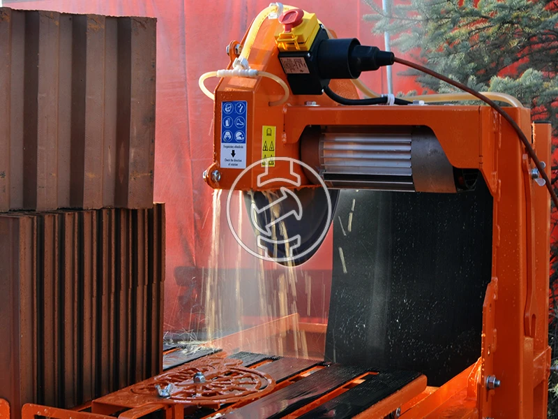 ZIVtec KTV400EECO elektromos asztali téglavágógép