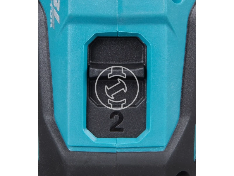 Makita DDF490ZJ akkus fúrócsavarozó tokmányos