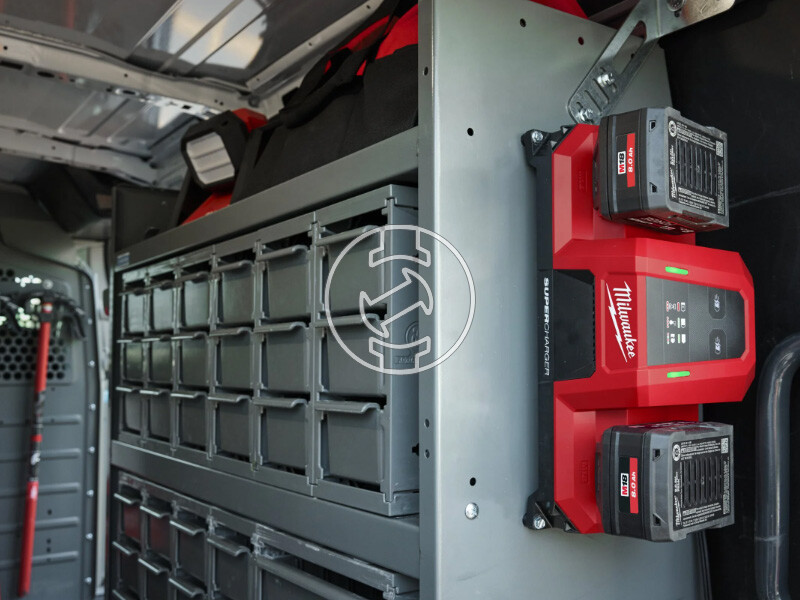 Milwaukee M18MDBSC akkumulátortöltő szerszámgépekhez