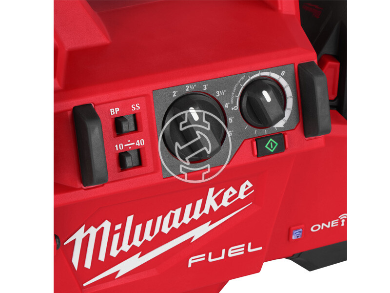 Milwaukee M18FRGRO114-802C akkus hornyológép