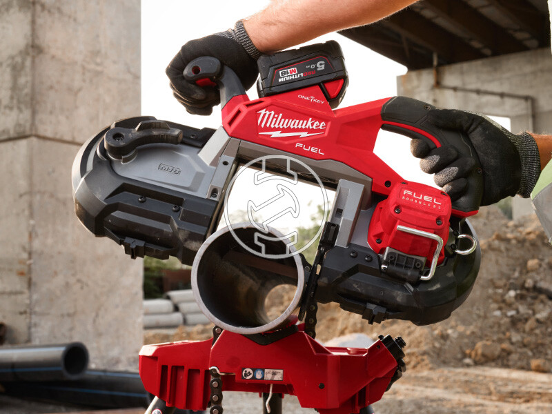 Milwaukee M18FBS127DO-0C akkus kézi szalagfűrész