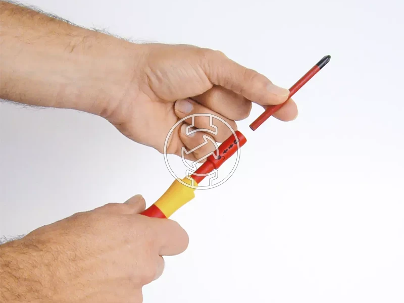 Wiha slimVario szigetelt csavarhúzó készlet 2831T18