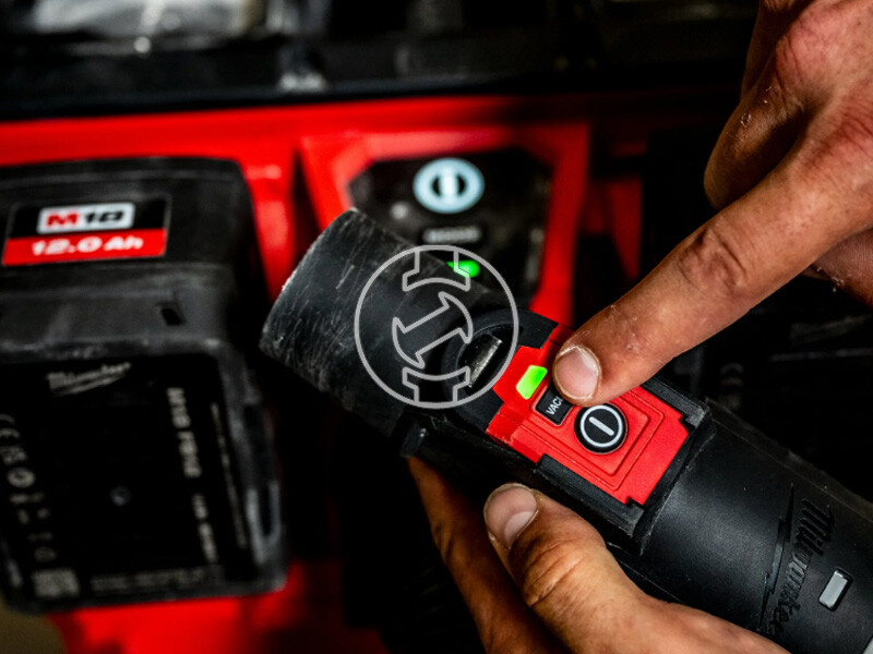Milwaukee M18F2VC23LG2-0 akkus porszívó