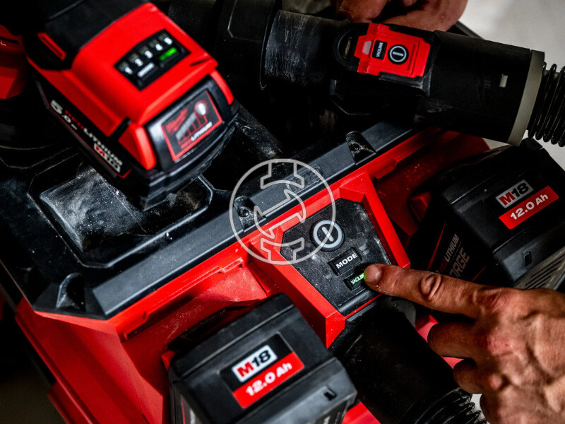 Milwaukee M18F2VC23LG2-0 akkus porszívó