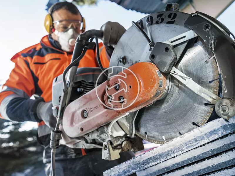 Bosch PRO Multi Material gyémánt vágótárcsa 300 x 25,4 mm