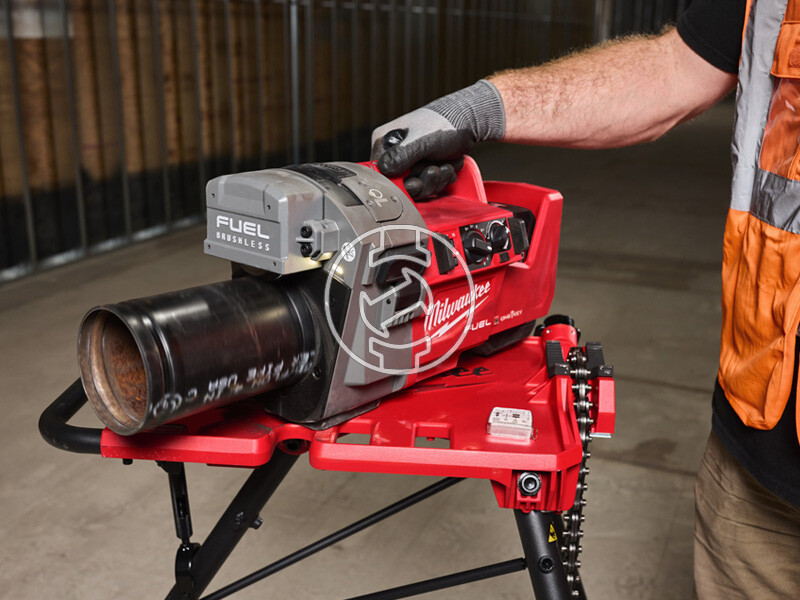 Milwaukee M18FRGRO114-0C akkus hornyológép