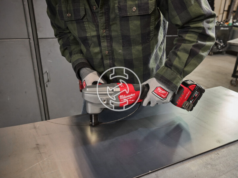 Milwaukee M18FNB35-502X akkus folyamatos lyukasztó