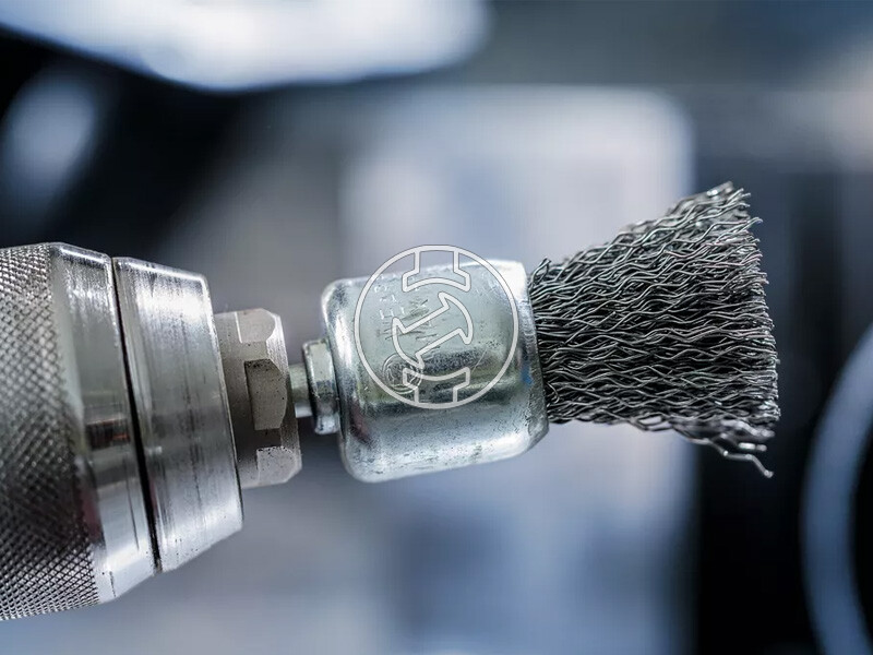 Bosch PRO Stainless heavy ecset alakú csapos drótkefe 19 x 0,35 mm