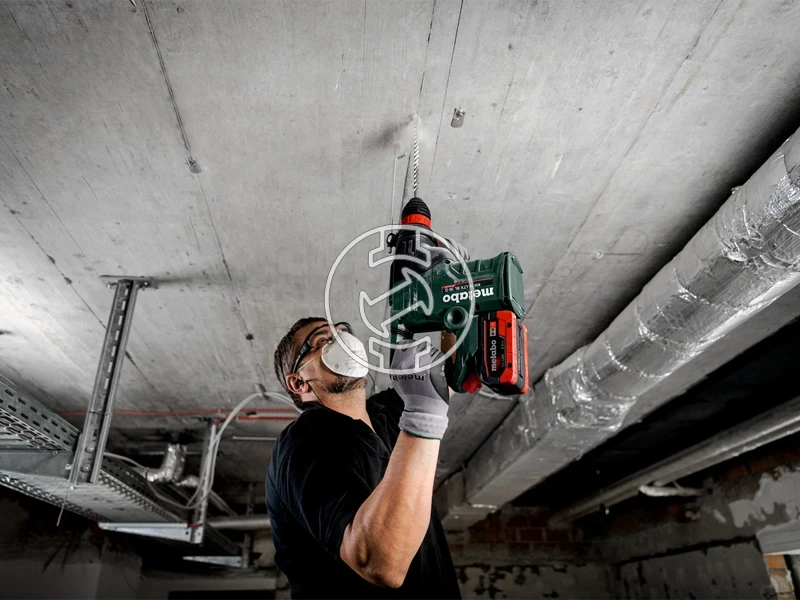 Metabo KH 18 LTX BL 35 Q akkus fúró-vésőkalapács Metabox