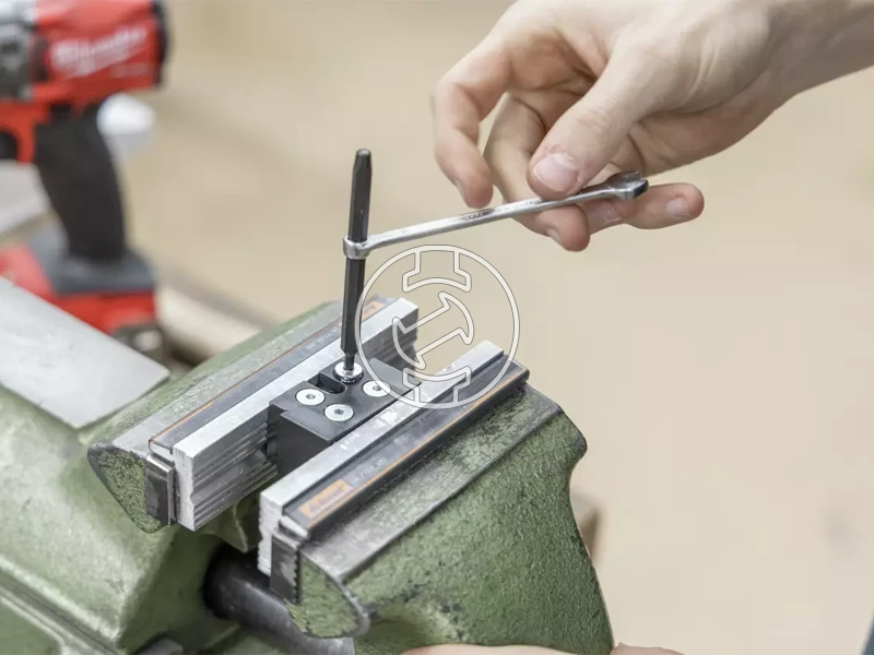 Wiha törtcsavar kiszedő készlet 40511