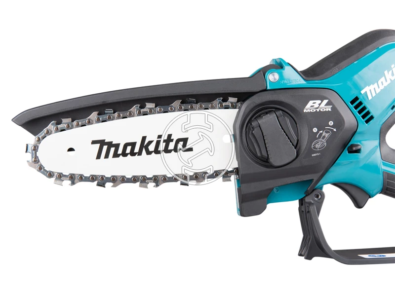 Makita UC029GZ akkus láncfűrész