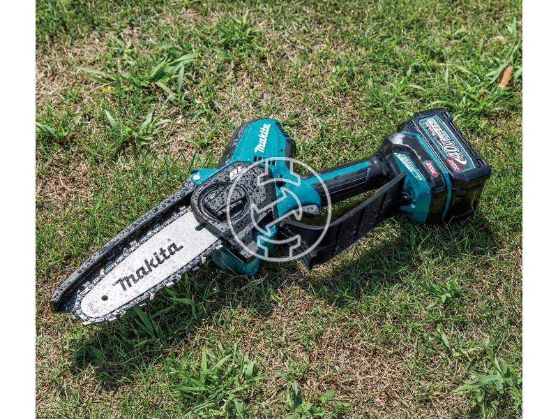 Makita UC029GZ akkus láncfűrész