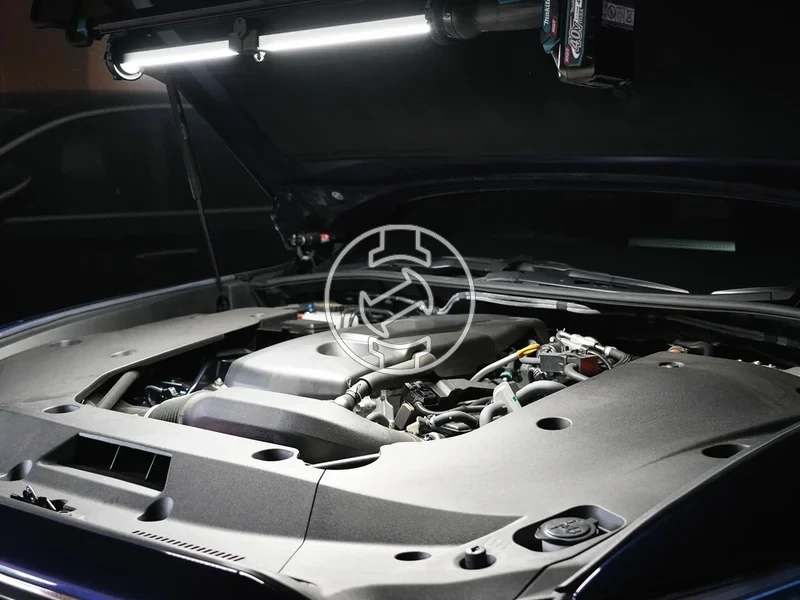 Kép: 40Vmax XGT Li-Ion rudlampa 5000 K 1700 lm motorhaztetore.webp