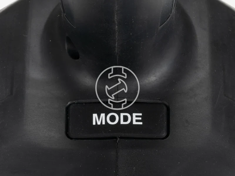 Kép: 40Vmax XGT Li-Ion rudlampa 5000 K 1700 lm motorhaztetore.webp