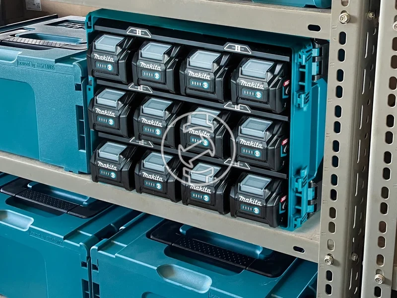 Kép: 40Vmax XGT Li-Ion tolto BC002 12 portos 20 - 40 Ah.webp
