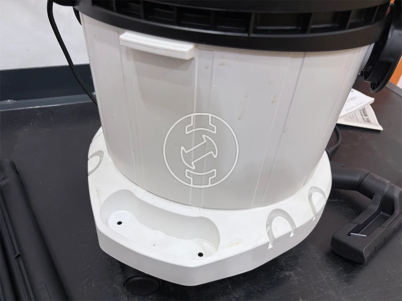 Karcher SE4 elektromos kárpittisztító (újracsomagolt)