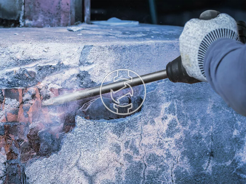 Bosch PRO SDS max-4C hegyes vésőszár 400 mm