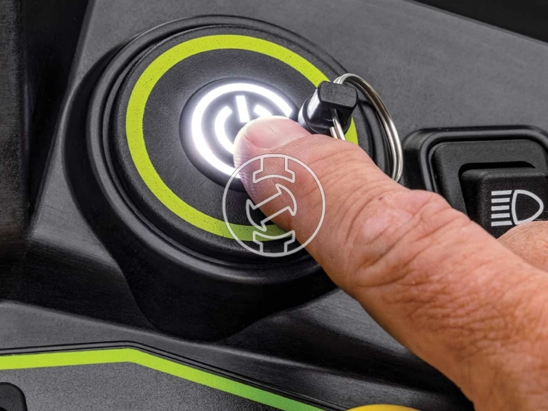 John Deere Z370R benzinmotoros fűnyíró traktor