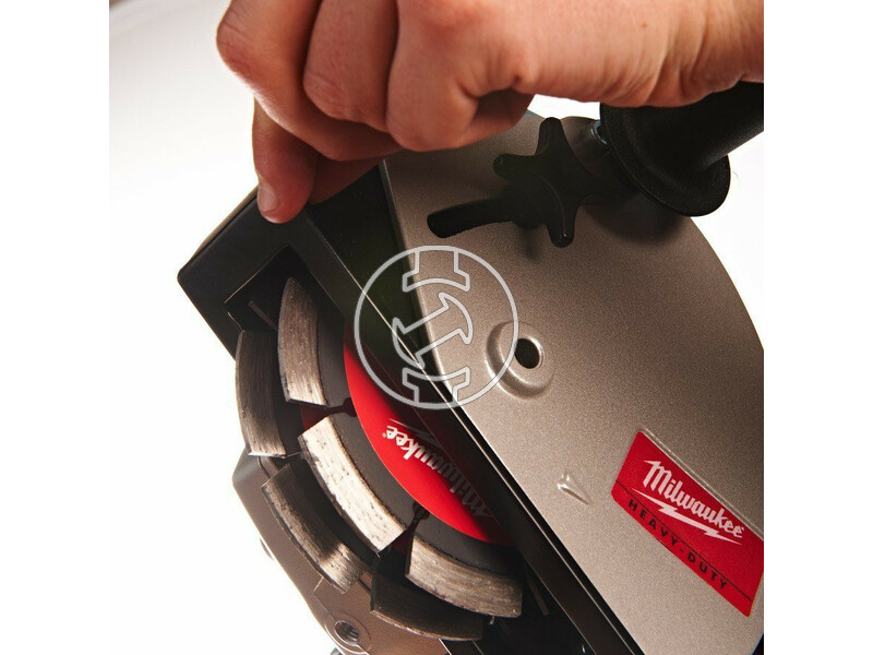 Milwaukee WCE 30 falhoronymaró