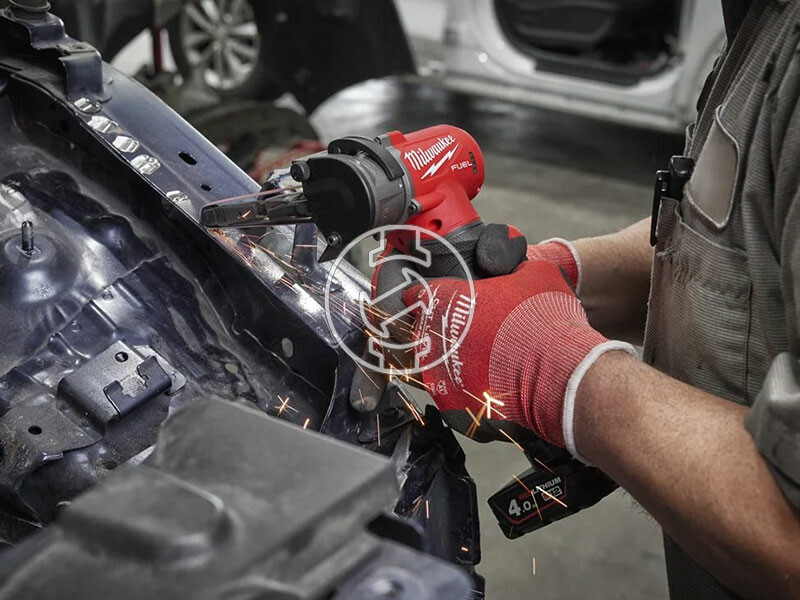 Milwaukee M12FBFL10-402B akkus keskeny szalagcsiszoló