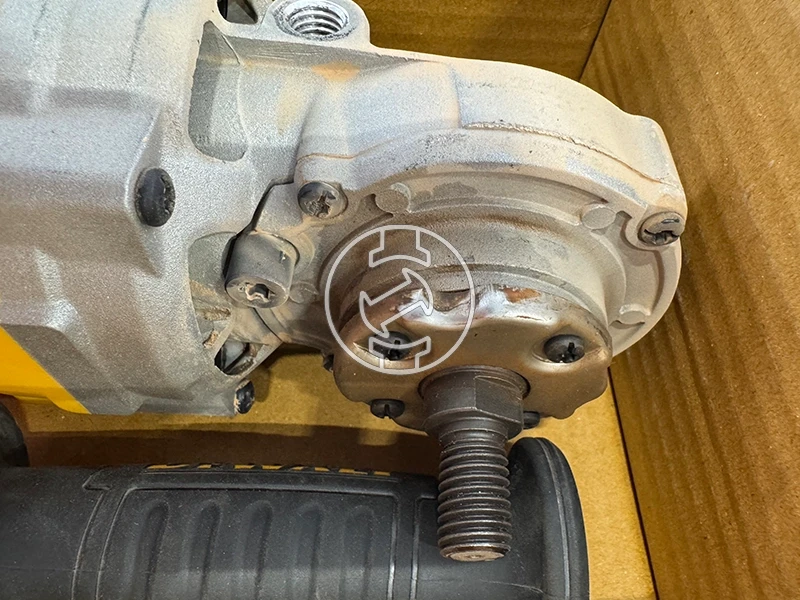DeWalt DWE4559-QS sarokcsiszoló (értékcsökkent)
