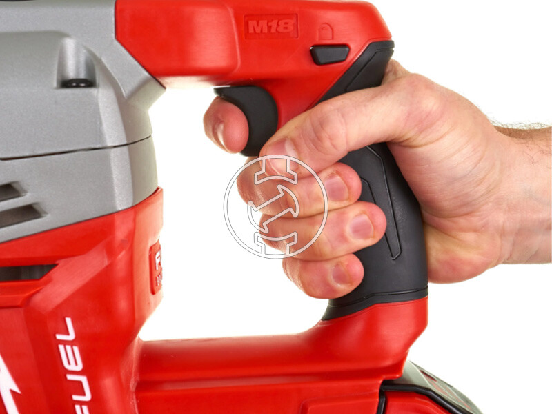 Milwaukee M18CHM-121C akkus fúró-vésőkalapács 6.1J