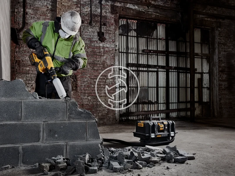 Kép: 54V XR FLEXVOLT SDS-PLUS FUROKALAPACS.webp