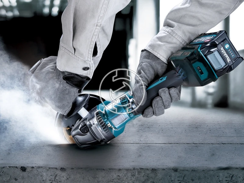 Makita GA023GZJ akkus sarokcsiszoló