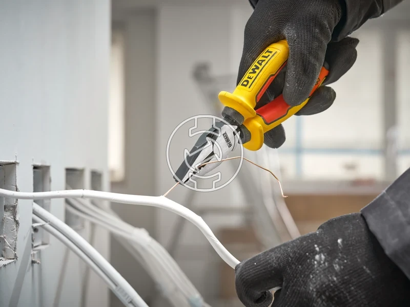 Kép: 6 KOMBINALT FOGO - VILLANYSZERELESHEZ.webp