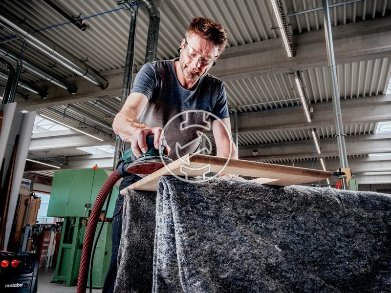 Metabo SXE 150-5.0 BL elektromos excentercsiszoló metaBox