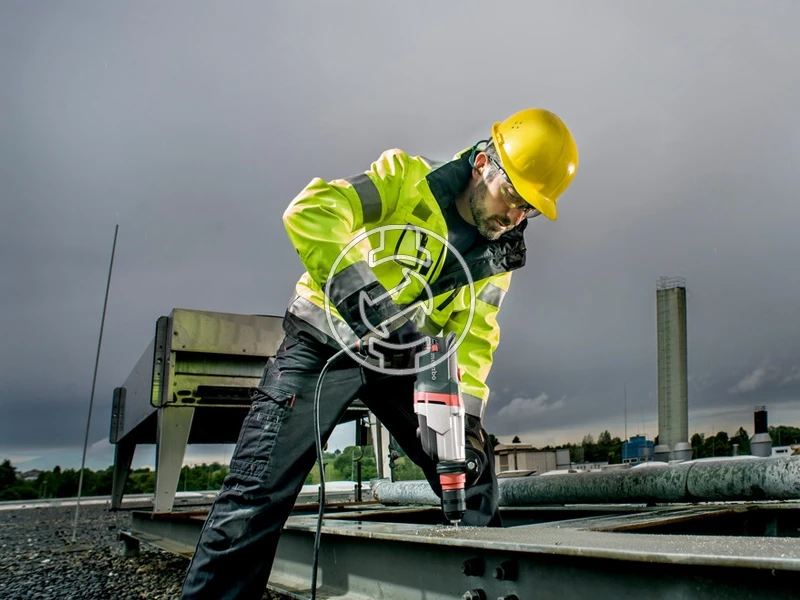 Metabo UHEV 2860-2 Quick elektromos fúró-vésőkalapács set, metaBox