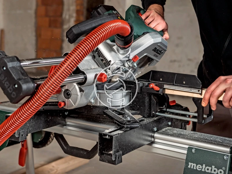 Metabo KGS 305 M elektromos gérvágó + KSU 401