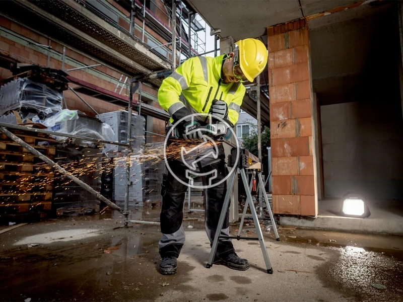 Metabo W 18 L BL 9-125 akkus sarokcsiszoló kofferben