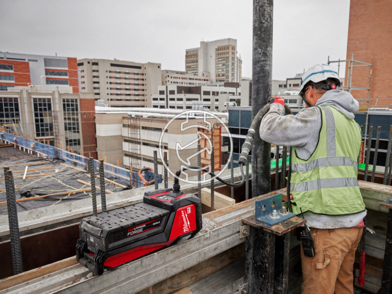 Milwaukee MXF CVHF-802 akkus tűvibrátor meghajtó motor