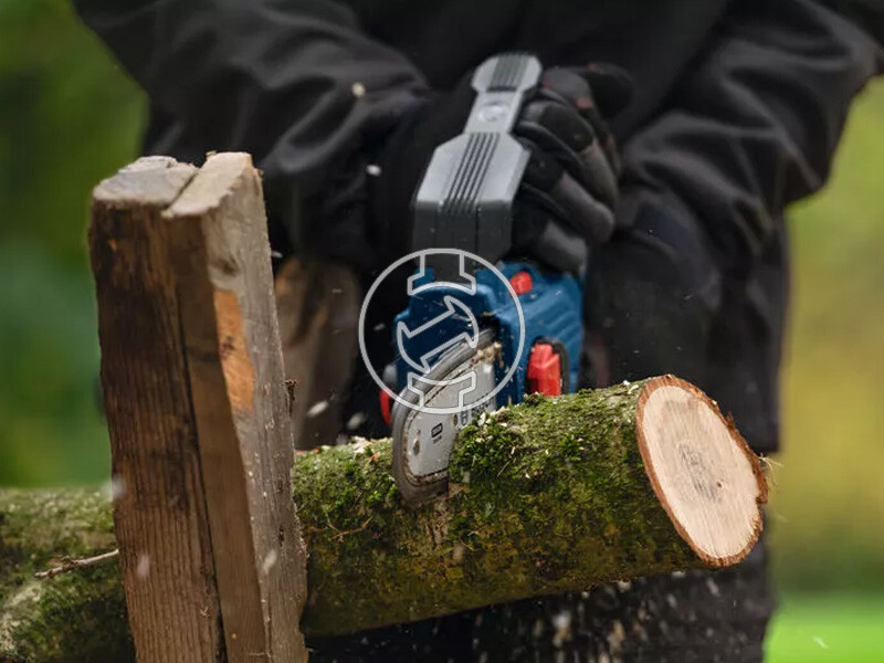 Bosch GKE 18V-15 akkus láncfűrész