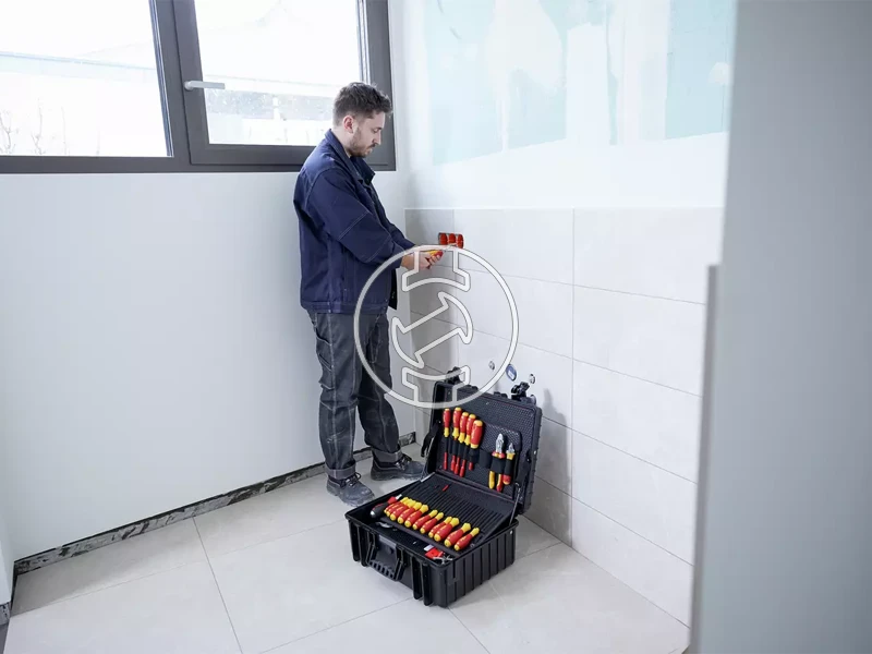 Wiha XL szerszámos doboz 81 részes