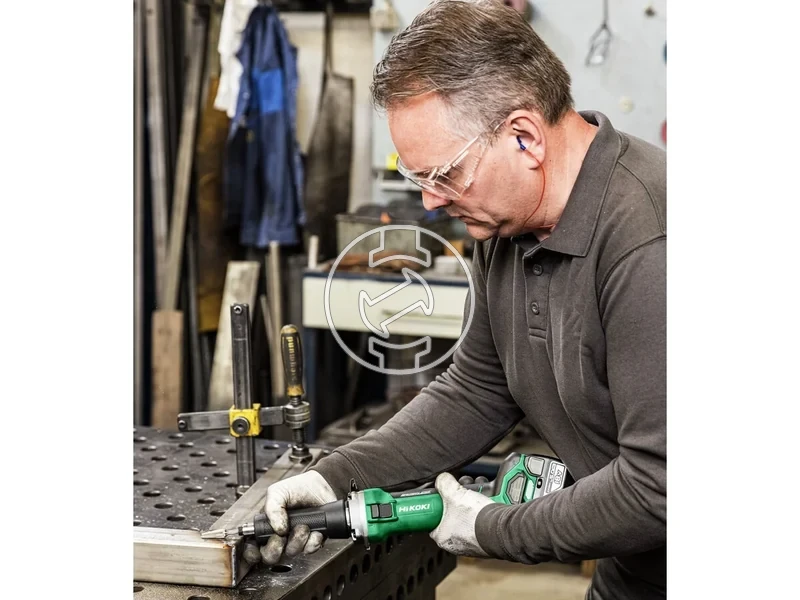 Kép: Akkus egyenescsiszolo koffer also kapcsolo 6mm szerszambefogas 7000-29000 fordperc 23Kg.webp