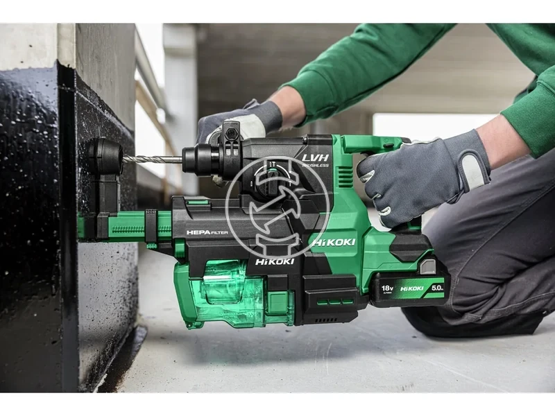 Kép: Akkus furokalapacs HSC 26 mm - 3.2 J gyorstokmanyporelszivo adapterBSL1850MA x 2 akku vedoburkolat.webp