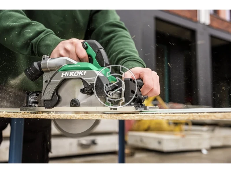 Kép: Akkus korfuresz 165mm Vezetosinre rakhato ket uzemmod 25004500 fordperc vagasmelyseg 66 mm 2x1850MA.webp