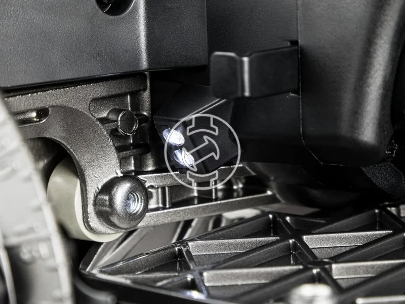 Kép: Akkus korfuresz 190mm HSC ket uzemmod 20003800 fordperc vagasmelyseg 645 mm 2x5AH 39Kg.webp