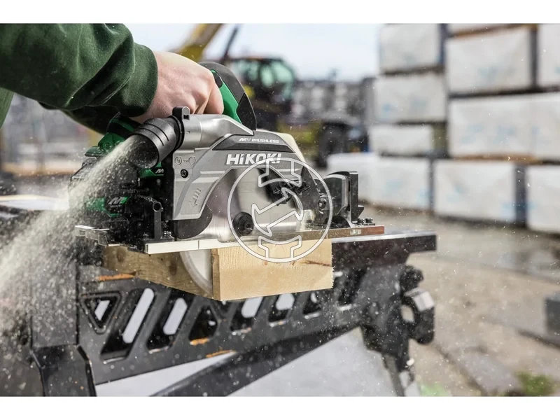 Kép: Akkus Korfuresz Vezetosinre rakhato 165mm vagasmelyseg 66mm3 sebesseg fordulatszam 200043005600perc motorfeknagy fenyereju LED 35Kg.webp