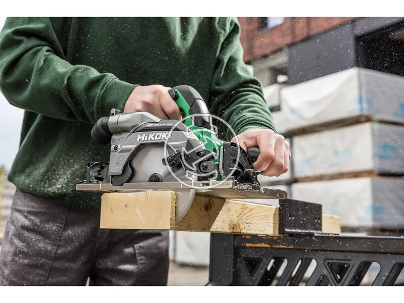 Kép: Akkus Korfuresz Vezetosinre rakhato 165mm vagasmelyseg 66mm3 sebesseg fordulatszam 200043005600perc motorfeknagy fenyereju LED 35Kg.webp