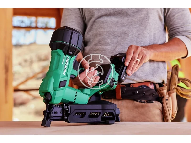 Kép: Akkus legrugos tuszegezo 1x125mm16-50mm 2 szogsec 100 szogtar papirszalagos BSL1825M 24Kg Basic.webp