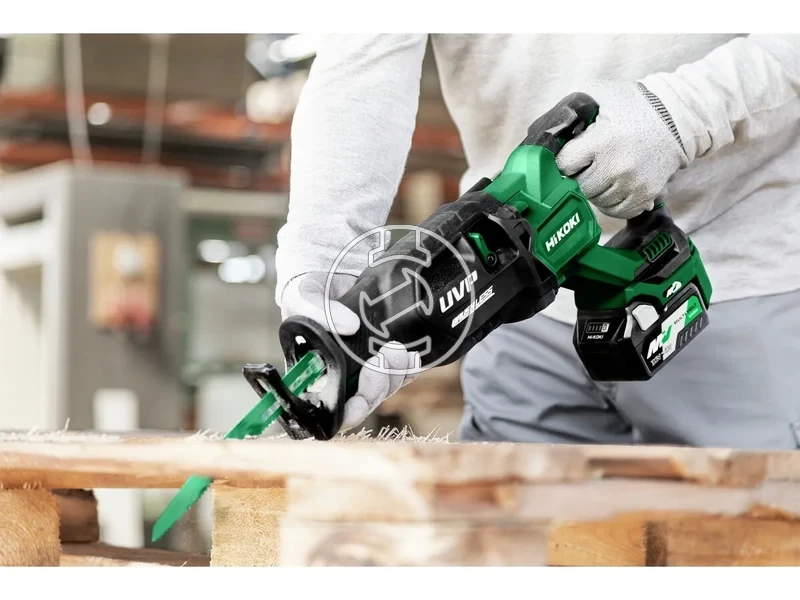 Kép: Akkus orrfuresz halozati teljesitmennyel 0-3000perc Cso 130mm PVC 130mm Fa 300mm Acel 19mm 4 uzemmod iker ellensulyos szerkezet 50 vibracio szerszammentes fureszlap csere 45Kg MVB.webp