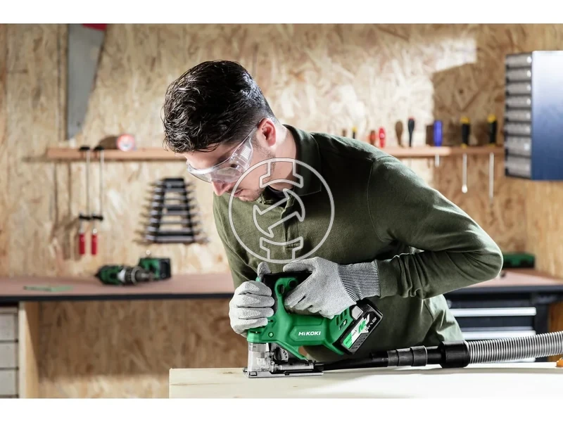 Kép: Akkus szurofuresz 3 fokozatban allithato elotolas Fa 160mm lagyacel 10mm INOX 32mm koriv 25mm Max. vagasi szog 45Uresjarati loketszam 800 - 3500min 27Kg.webp