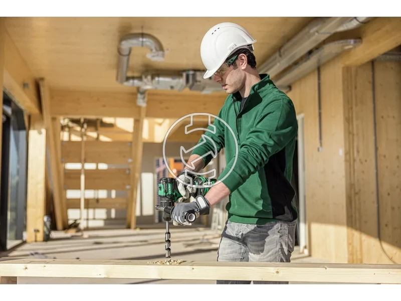 Kép: Akkus utvefuro-csavarozo 155100 Nm 0-5502200 fordperc utes 0-33000perc RFC 2.6Kg.webp